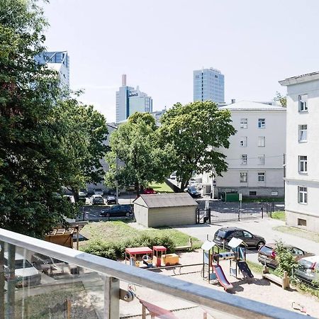 Central Apartments, Quiet With Free Parking And Ac. Талин Екстериор снимка