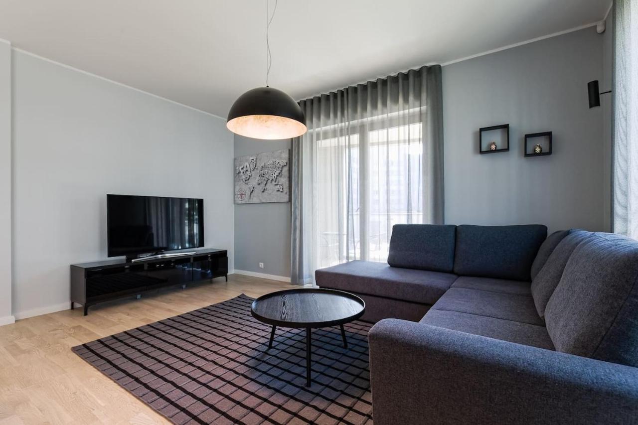 Central Apartments, Quiet With Free Parking And Ac. Талин Екстериор снимка