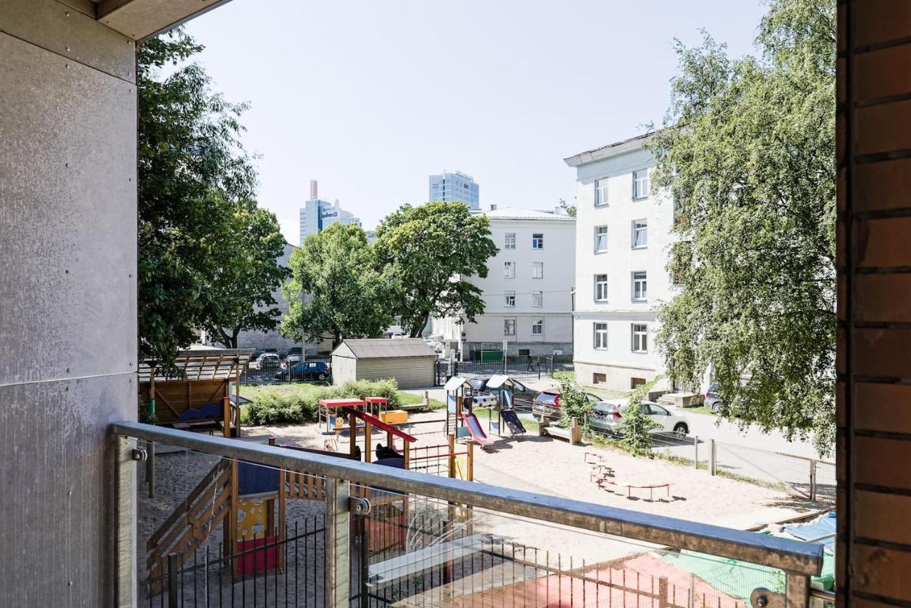 Central Apartments, Quiet With Free Parking And Ac. Талин Екстериор снимка