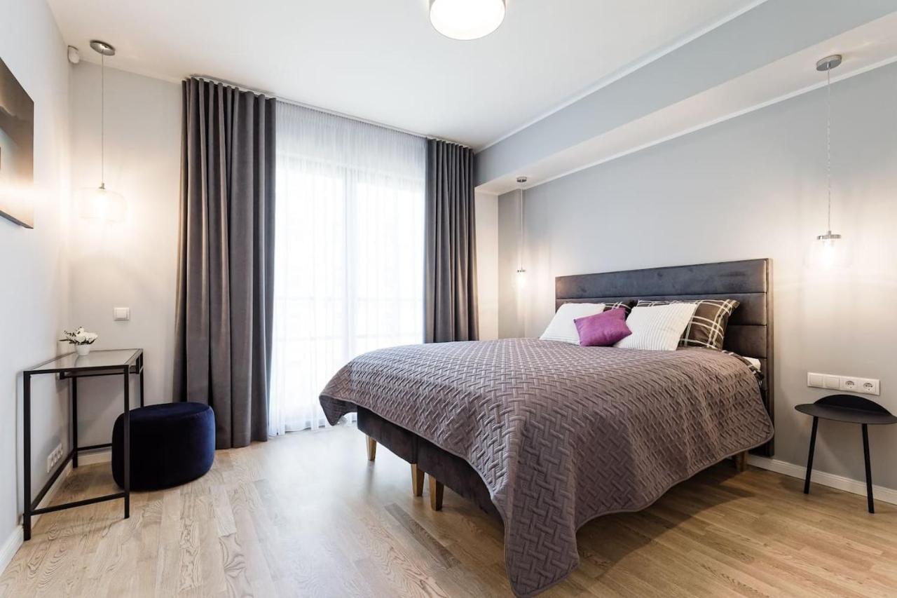 Central Apartments, Quiet With Free Parking And Ac. Талин Екстериор снимка
