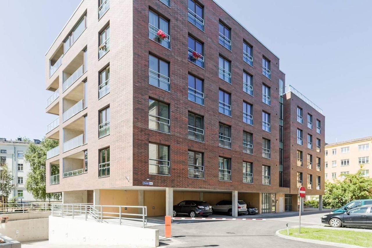 Central Apartments, Quiet With Free Parking And Ac. Талин Екстериор снимка