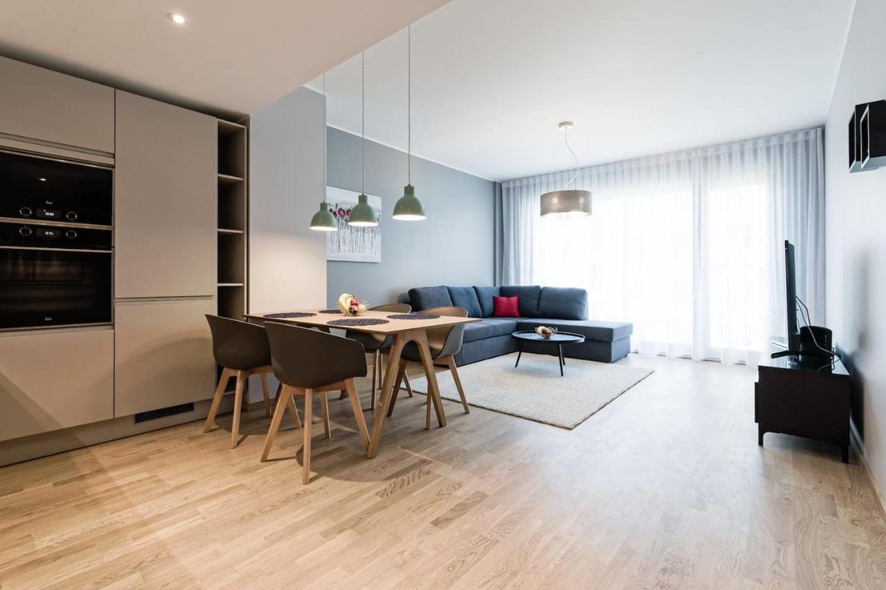 Central Apartments, Quiet With Free Parking And Ac. Талин Екстериор снимка